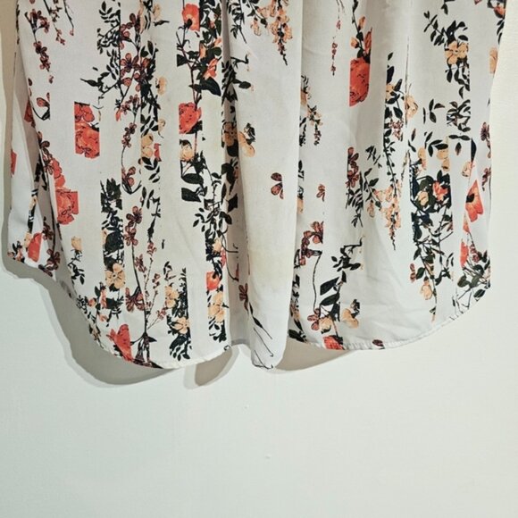 a.n.a. Large White Floral Print Casual V-Neck Pullover Layer Sleeve Top - Picture 5 of 9